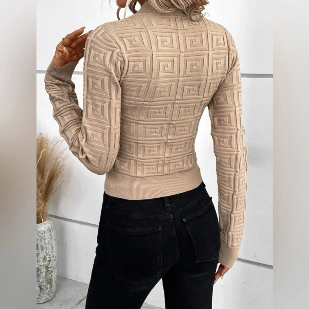 Glamorous Sweater - Picture 4 of 6